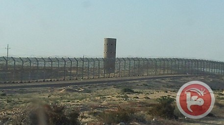لاول مرة منذ القرن الماضي- مصر تعزز حدودها مع إسرائيل