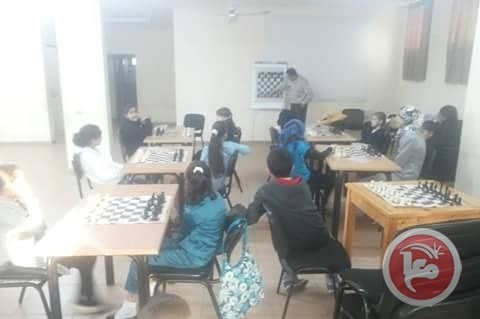 فريق الزاوية يستعد للمشاركة في بطولة سيدات فلسطين بلعبة الشطرنج