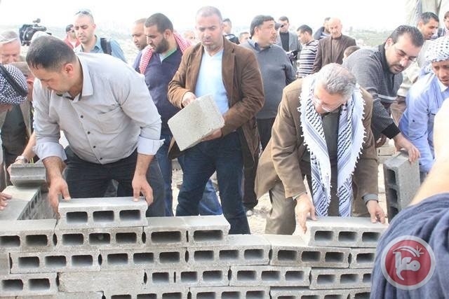 الاحتلال يقتحم &quot;بوابة القدس&quot; ويسلم سكانها أوامر الاخلاء