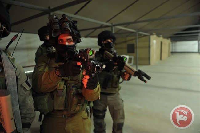 تدريب عسكري في مقر قيادة الجيش الاسرائيلي