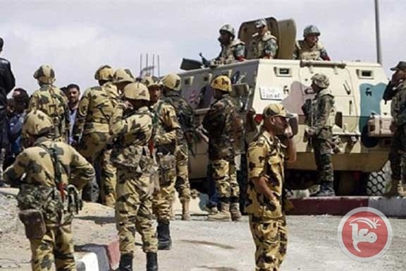 مصرع 3 جنود مصريين في تفجير بالشيخ زويد