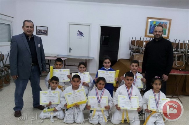 مركز التدريب الر ياضي يضخ دورة جديدة من لاعبي الكراتيه في عابود