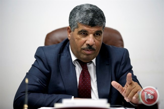 عساف يشيد باقرار مجلس الوزراء خطة هيئة مقاومة الجدار والاستيطان