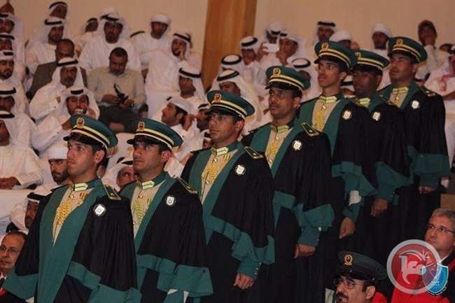 ضابط شرطة فلسطيني يحصل على المرتبة الاولى بامتياز في اكاديمية شرطة دبي