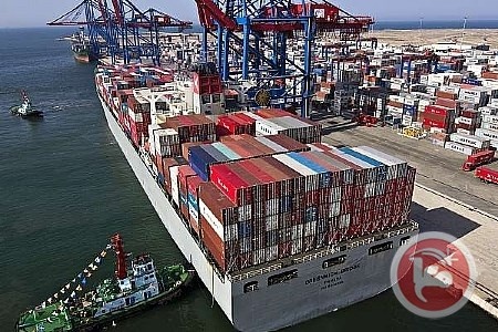إعادة فتح موانئ السويس وشرم الشيخ