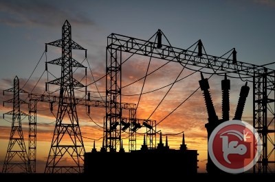 اسرائيل تهدد بتوسيع دائرة قطع الكهرباء بالضفة