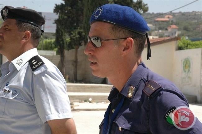 الشرطة تكشف ملابسات سرقة شيكات بقيمة نصف مليون شيكل بالخليل