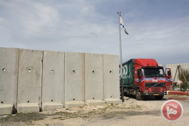 670 شاحنة لغزة عبر كرم ابو سالم