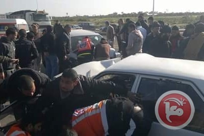 اصابة عدد من المواطنين في حادث سير بدير البلح