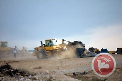 السلطات الإسرائيلية تشرع بتخريب مزروعات عرب النقب