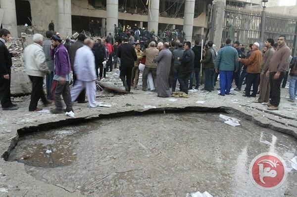 مصرع 3 مصريين اثر انفجار سيارة مفخخة