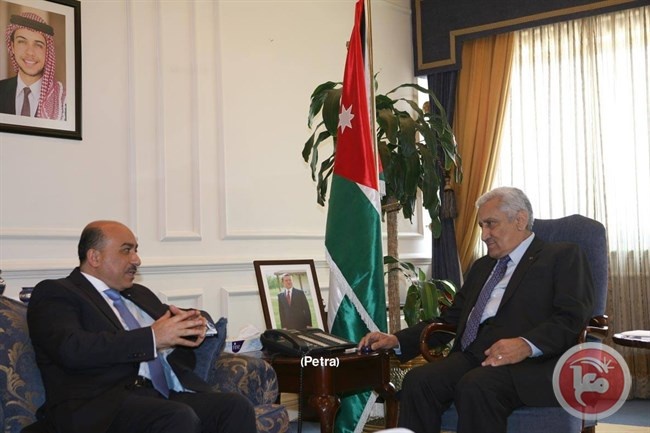 الحساينة يلتقي رئيس الوزراء الأردني