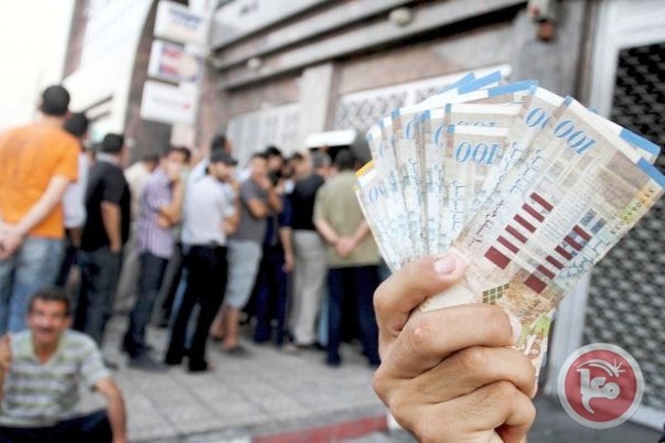 المالية: استكمال صرف المنحة القطرية في غزة