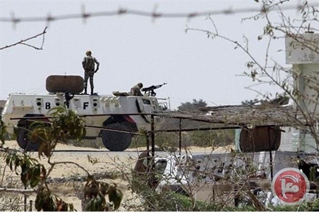 مقتل ضابط مصري واصابة 3 جنود بتفجير جنوب العريش