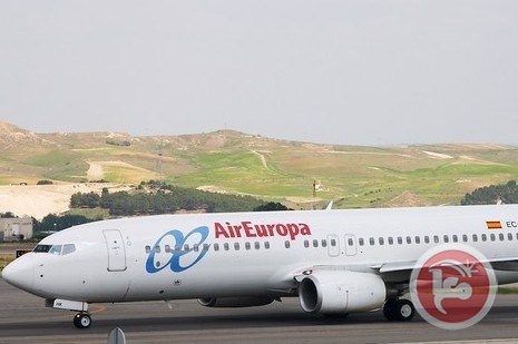 إصابة 10 مسافرين بالإغماء في طائرة متجهة لتل أبيب