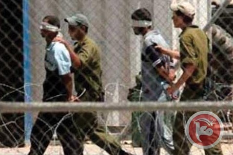 الاحتلال يصدر قرارات اعتقال اداري بحق 15 أسيراً