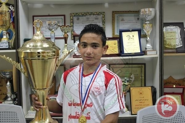 باسل العميد نجم جديد