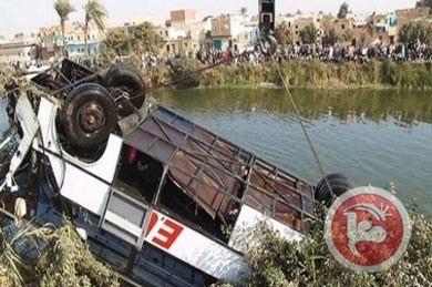مصر- مصرع 37 بانقلاب حافلة في ترعة مياه