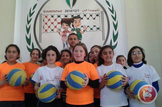 ورشة بالكرة الطائرةالمصغرة