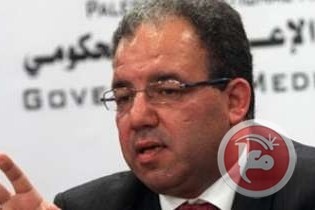 النقد: فلسطين تشهد أزمة اقتصادية ومالية صعبة