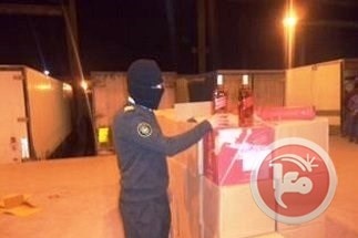 ضبط 17 ألف زجاجة خمر في السعودية