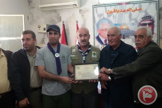 جمعية كشافة بيت المقدس تكرم القائد خالد عوض والقائد وائل عبدالله