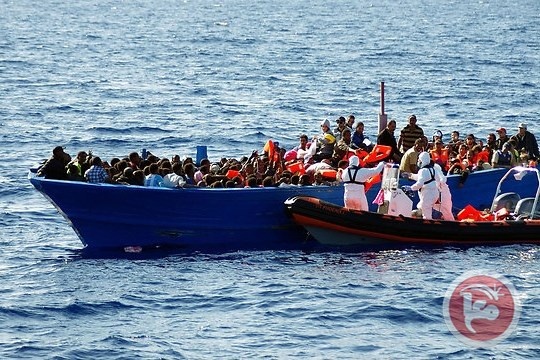 مصرع 800 مهاجر بغرق السفينة قرب سواحل ليبيا