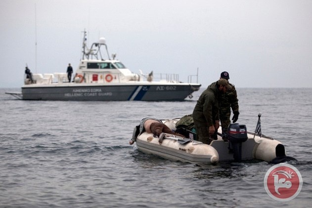 غرق سفينة تقل 300 مهاجر قرب سواحل اليونان