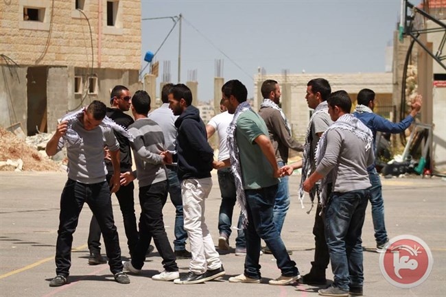 الشبيبة تحتفل بفوزها في انتخابات &quot;فلسطين الاهلية&quot;