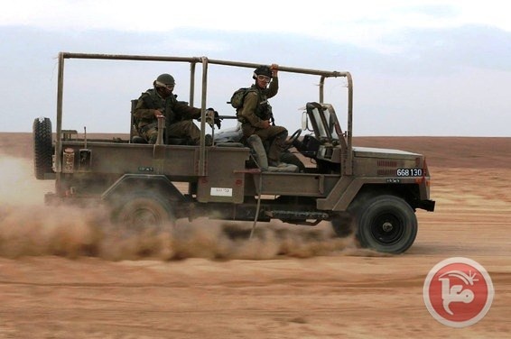 قوات الاحتلال تعتقل فلسطينيا حاول قص سياج مستوطنة شمال الضفة
