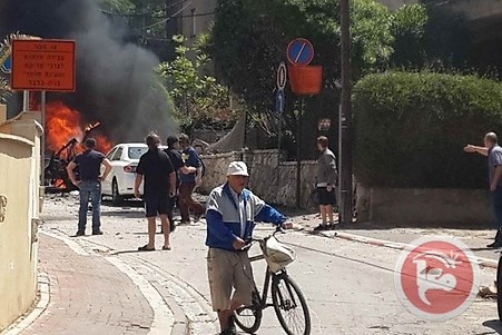 إصابة عدة إسرائيليين بانفجار سيارة