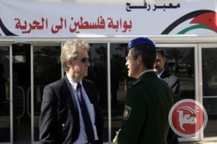 بعثة المراقبين الاوروبيين بمعبر رفح تصل غزة