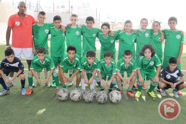 ثماني فرق تتنافس على كأس تجمع قدسنا للأكاديميات الكروية مواليد 2002