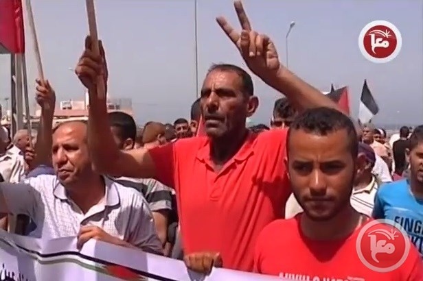 صيادو غزة ومزارعيها بين كماشة الاحتلال والتقصير الدولي