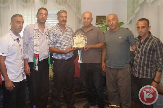 جمعية الاسرى المحررين تكرم عائلات أسرى في بيت لحم