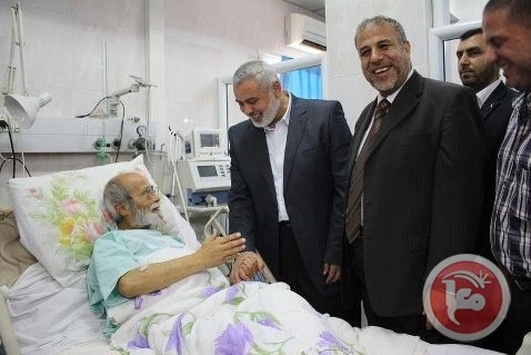 ابو زايدة يدعو حماس اعادة ارشيف ابو علي شاهين