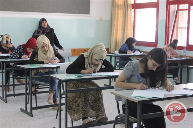 81 الف طالب وطالبة يتقدمون لامتحان التوجيهي