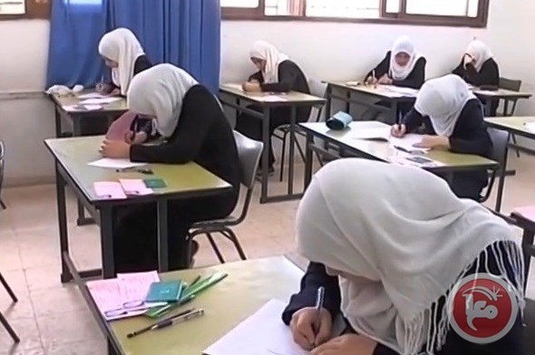 التربية: اسئلة التوجيهي واضحة والنظام الجديد سنجربه