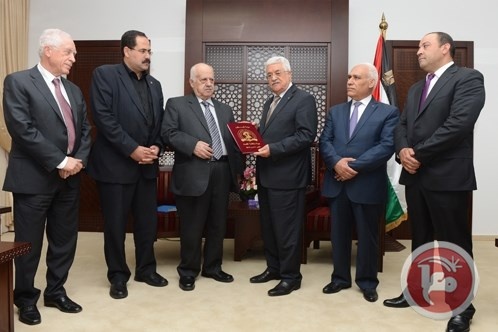 الرئيس يتسلم التقرير السنوي لهيئة مكافحة الفساد
