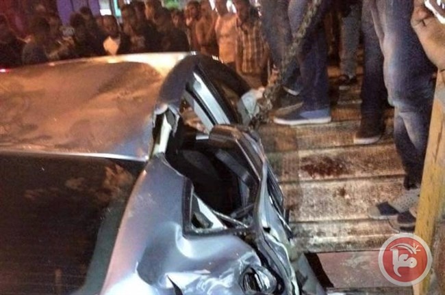 اصابة 5 محتفلين بحادث سير في الخليل