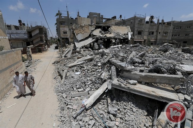 لجنة حكومية بغزة تتخوف من تجميد اعادة الاعمار