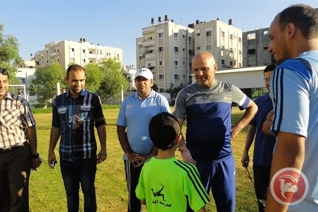 المحاضر الفلسطيني و الاسيوى أحمد الحسن يزور مدرسة الأكاديمية الرياضية