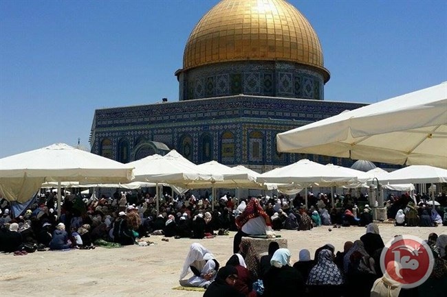 عشرات المصلين الغزيين يتوجهون للاقصى