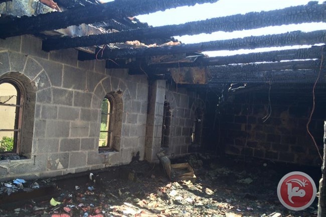 اعتقال مشتبهين بحرق كنيسة الخبز والسمك