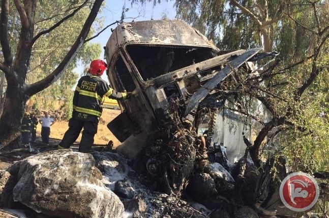 طوبا الزنغرية- مصرع سائق حرقا في مقصورة شاحنة