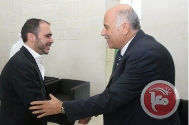 اللواء الرجوب يتلقى اتصالا هاتفيا من الأمير علي بن الحسين