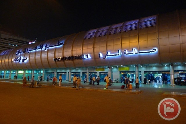 توضيح حول المواطنين المتواجدين في مطار القاهرة