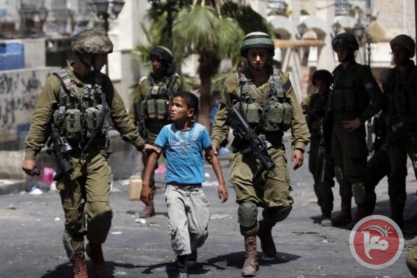 الاحتلال يعتقل 6 أطفال من قرية العيسوية