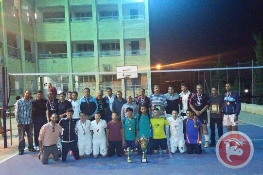 طائرة &quot;مصابيح الخير&quot; سنجل يتوج باللقب