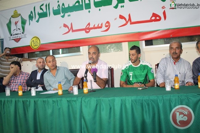 اشرف نعمان يحظى باستقبال جماهيري في الوحدات